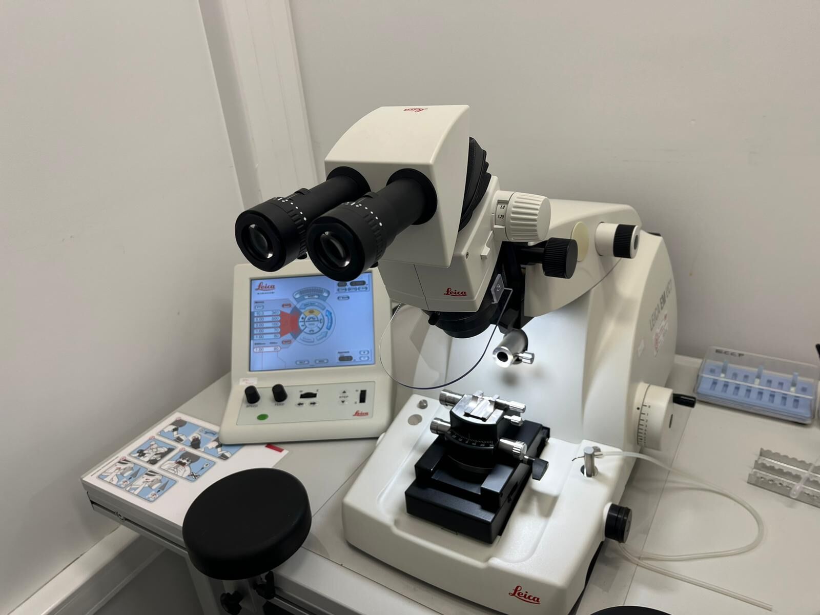 Ultramicrotome_LeicaUC7